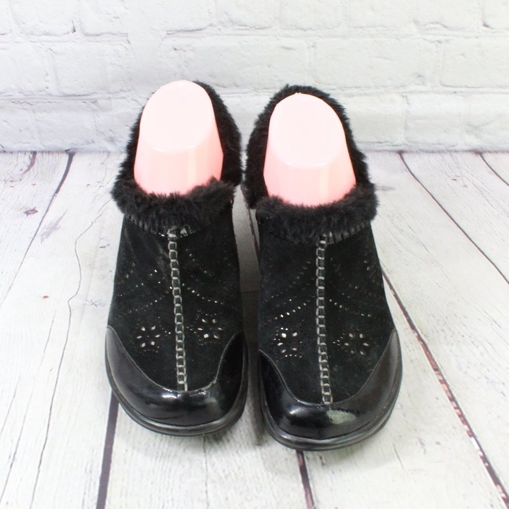 J-41 Adventure Crew Black Suede Faux Fur Lined Heeled Clog Shoe Size 8 M - Picture 5 of 9